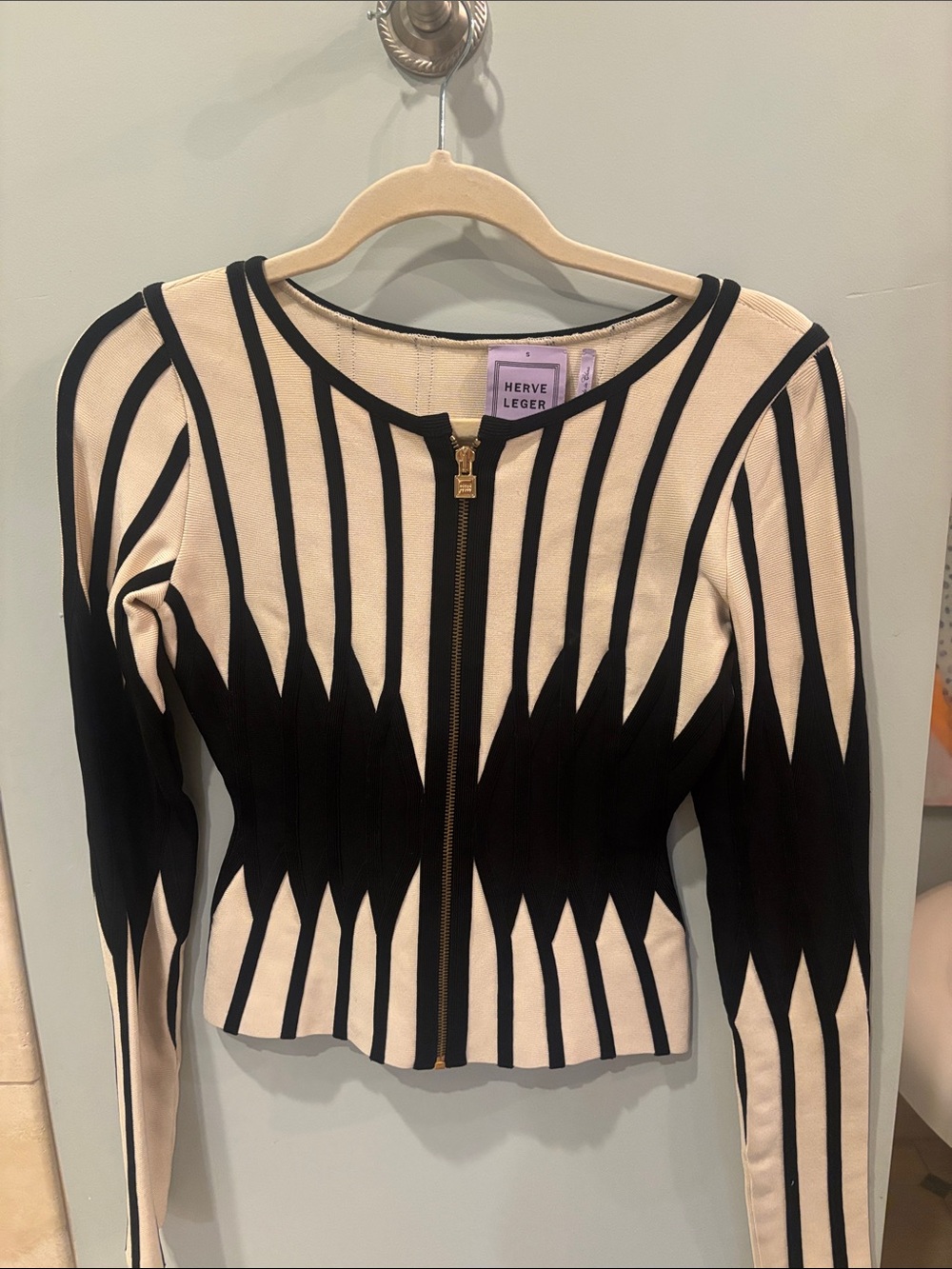 Herve Leger Black and Cream Zip-Front Fitted Jacket
